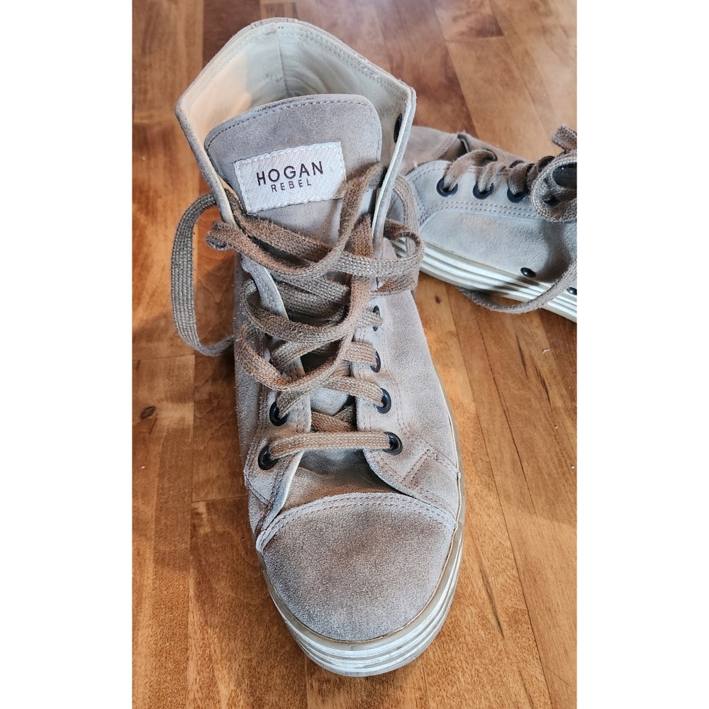 Hogan Men High-Top Suede Sneakers - Picture 3 of 6